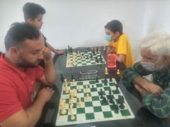 رقابت ۴۶ شطرنج باز شهرهای مختلف در مسابقات شطرنج آزاد کاشمر